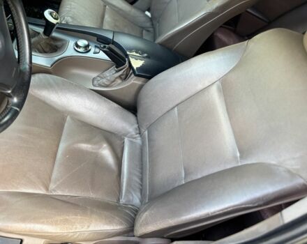 Черный БМВ 5 Серия, объемом двигателя 3 л и пробегом 500 тыс. км за 3350 $, фото 13 на Automoto.ua