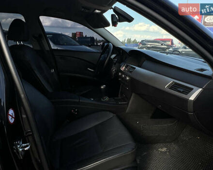 Черный БМВ 5 Серия, объемом двигателя 2.5 л и пробегом 370 тыс. км за 8100 $, фото 9 на Automoto.ua