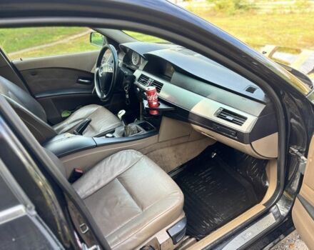 Черный БМВ 5 Серия, объемом двигателя 3 л и пробегом 500 тыс. км за 3350 $, фото 19 на Automoto.ua