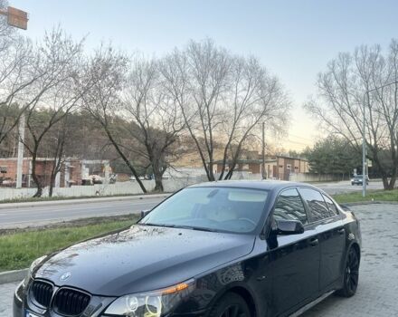 Чорний БМВ 5 Серія, об'ємом двигуна 3 л та пробігом 350 тис. км за 8700 $, фото 1 на Automoto.ua