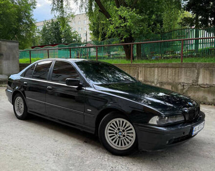 Черный БМВ 5 Серия, объемом двигателя 3 л и пробегом 454 тыс. км за 6999 $, фото 5 на Automoto.ua
