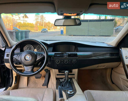 Чорний БМВ 5 Серія, об'ємом двигуна 2.99 л та пробігом 234 тис. км за 11111 $, фото 19 на Automoto.ua