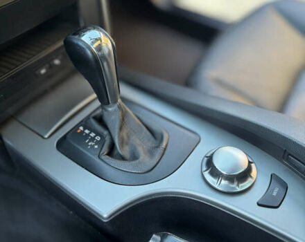 Черный БМВ 5 Серия, объемом двигателя 3 л и пробегом 384 тыс. км за 9500 $, фото 18 на Automoto.ua