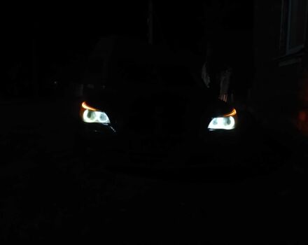 БМВ 5 Серия 2004 в Изюме на Automoto.ua Черный БМВ 5 Серия, объемом двигателя 3 л и пробегом 484 тыс. км за 4300 $, фото 9 на Automoto.ua