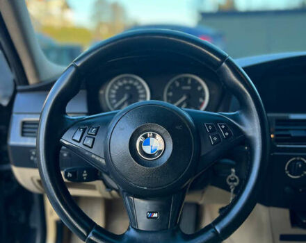 Чорний БМВ 5 Серія, об'ємом двигуна 2.99 л та пробігом 234 тис. км за 11111 $, фото 17 на Automoto.ua