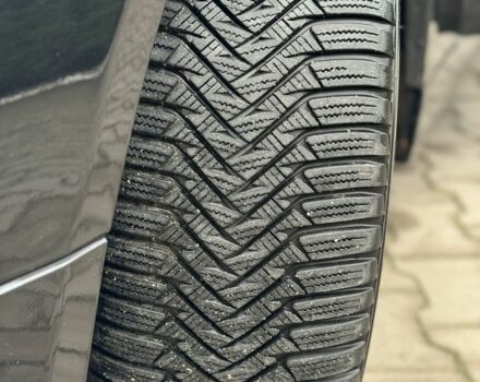 Черный БМВ 5 Серия, объемом двигателя 3 л и пробегом 360 тыс. км за 8700 $, фото 10 на Automoto.ua