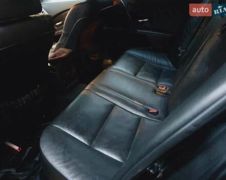 Чорний БМВ 5 Серія, об'ємом двигуна 4.4 л та пробігом 297 тис. км за 7500 $, фото 4 на Automoto.ua