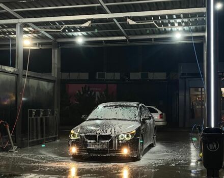 Чорний БМВ 5 Серія, об'ємом двигуна 0 л та пробігом 480 тис. км за 4200 $, фото 5 на Automoto.ua