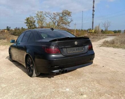 БМВ 5 Серия 2004 в Изюме на Automoto.ua Черный БМВ 5 Серия, объемом двигателя 3 л и пробегом 484 тыс. км за 4300 $, фото 1 на Automoto.ua