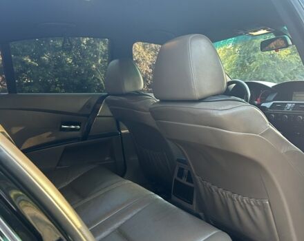 Черный БМВ 5 Серия, объемом двигателя 2.5 л и пробегом 400 тыс. км за 8600 $, фото 5 на Automoto.ua