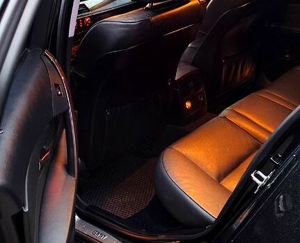 Черный БМВ 5 Серия, объемом двигателя 2.5 л и пробегом 302 тыс. км за 6900 $, фото 4 на Automoto.ua