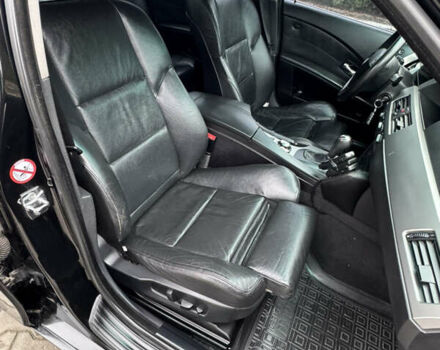 Черный БМВ 5 Серия, объемом двигателя 3 л и пробегом 320 тыс. км за 8800 $, фото 13 на Automoto.ua