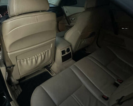 Черный БМВ 5 Серия, объемом двигателя 2.98 л и пробегом 331 тыс. км за 10500 $, фото 6 на Automoto.ua