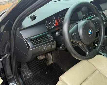 Чорний БМВ 5 Серія, об'ємом двигуна 2.98 л та пробігом 395 тис. км за 7500 $, фото 4 на Automoto.ua