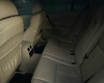 Чорний БМВ 5 Серія, об'ємом двигуна 3 л та пробігом 330 тис. км за 10500 $, фото 5 на Automoto.ua