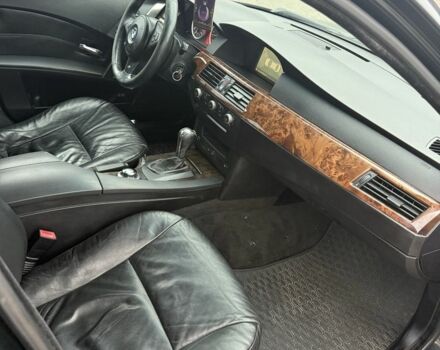 Черный БМВ 5 Серия, объемом двигателя 0 л и пробегом 280 тыс. км за 4750 $, фото 9 на Automoto.ua