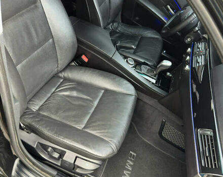 Черный БМВ 5 Серия, объемом двигателя 2.5 л и пробегом 311 тыс. км за 13500 $, фото 77 на Automoto.ua