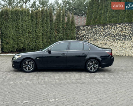 Черный БМВ 5 Серия, объемом двигателя 3 л и пробегом 320 тыс. км за 8800 $, фото 1 на Automoto.ua