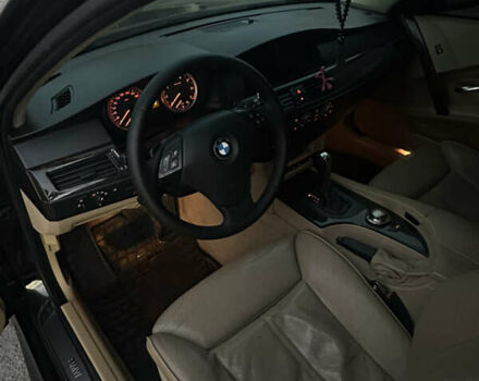 Черный БМВ 5 Серия, объемом двигателя 2.98 л и пробегом 331 тыс. км за 10500 $, фото 4 на Automoto.ua