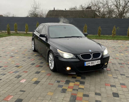 Черный БМВ 5 Серия, объемом двигателя 4.4 л и пробегом 325 тыс. км за 9000 $, фото 1 на Automoto.ua
