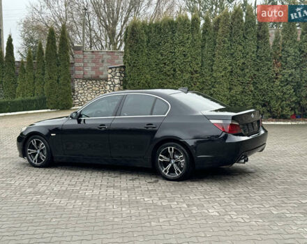 Черный БМВ 5 Серия, объемом двигателя 3 л и пробегом 320 тыс. км за 8800 $, фото 6 на Automoto.ua