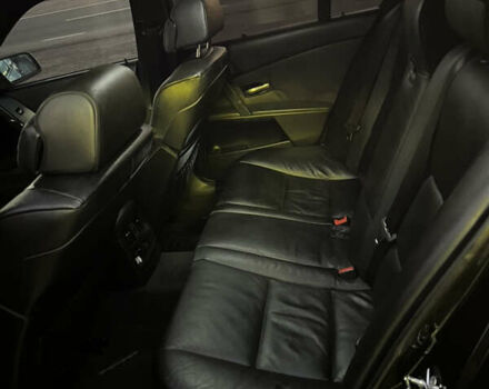 Чорний БМВ 5 Серія, об'ємом двигуна 3 л та пробігом 291 тис. км за 11900 $, фото 64 на Automoto.ua