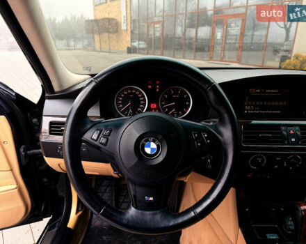 Черный БМВ 5 Серия, объемом двигателя 2.5 л и пробегом 220 тыс. км за 6750 $, фото 31 на Automoto.ua