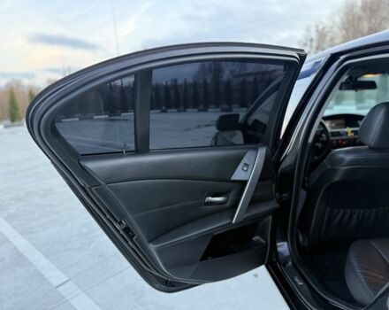 Чорний БМВ 5 Серія, об'ємом двигуна 3 л та пробігом 390 тис. км за 3500 $, фото 19 на Automoto.ua
