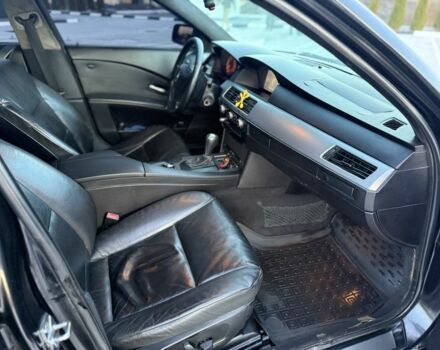 Чорний БМВ 5 Серія, об'ємом двигуна 3 л та пробігом 390 тис. км за 3500 $, фото 13 на Automoto.ua