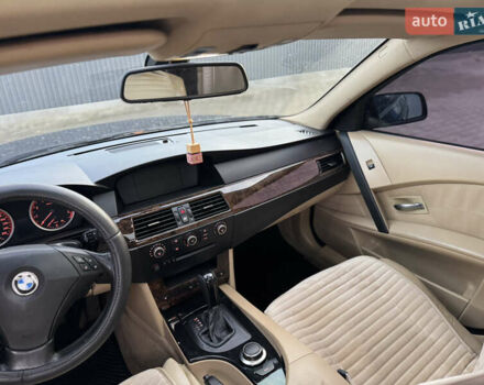 Черный БМВ 5 Серия, объемом двигателя 2.5 л и пробегом 290 тыс. км за 3999 $, фото 28 на Automoto.ua