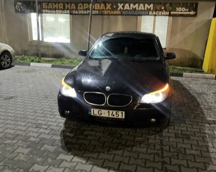 Черный БМВ 5 Серия, объемом двигателя 3 л и пробегом 400 тыс. км за 3850 $, фото 3 на Automoto.ua