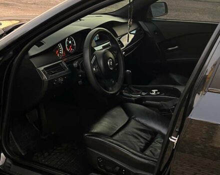 Чорний БМВ 5 Серія, об'ємом двигуна 3 л та пробігом 291 тис. км за 11900 $, фото 35 на Automoto.ua