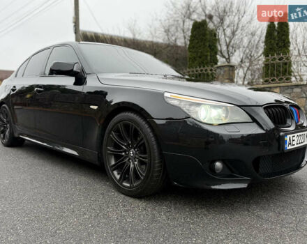 Черный БМВ 5 Серия, объемом двигателя 3 л и пробегом 292 тыс. км за 11500 $, фото 2 на Automoto.ua