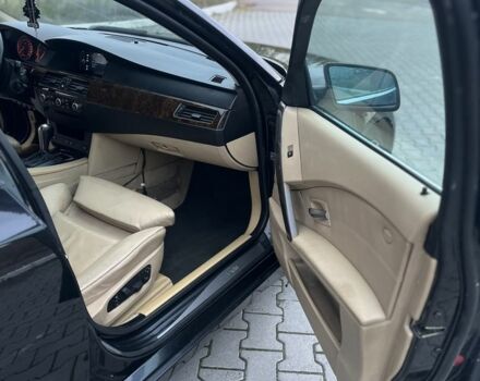 Черный БМВ 5 Серия, объемом двигателя 3 л и пробегом 400 тыс. км за 4500 $, фото 9 на Automoto.ua