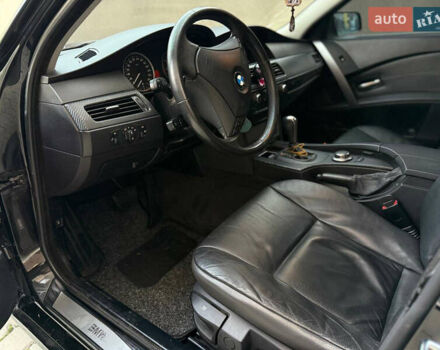 Черный БМВ 5 Серия, объемом двигателя 2.5 л и пробегом 330 тыс. км за 6999 $, фото 4 на Automoto.ua