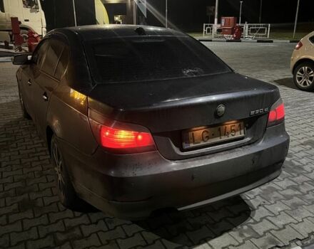 Черный БМВ 5 Серия, объемом двигателя 3 л и пробегом 400 тыс. км за 3850 $, фото 5 на Automoto.ua