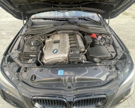 Черный БМВ 5 Серия, объемом двигателя 2.5 л и пробегом 320 тыс. км за 7800 $, фото 8 на Automoto.ua