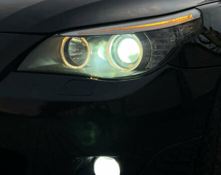 Чорний БМВ 5 Серія, об'ємом двигуна 3 л та пробігом 291 тис. км за 11900 $, фото 26 на Automoto.ua