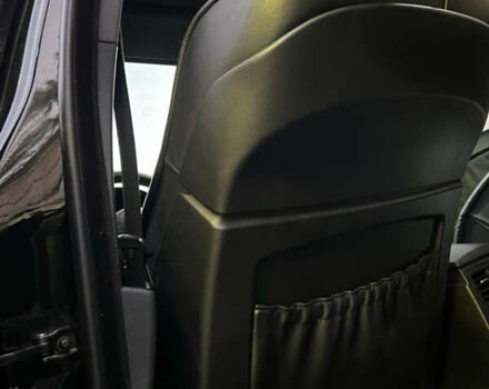 Чорний БМВ 5 Серія, об'ємом двигуна 3 л та пробігом 291 тис. км за 11900 $, фото 63 на Automoto.ua