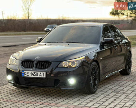 Чорний БМВ 5 Серія, об'ємом двигуна 3 л та пробігом 291 тис. км за 11900 $, фото 4 на Automoto.ua