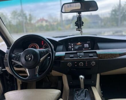 Черный БМВ 5 Серия, объемом двигателя 3 л и пробегом 400 тыс. км за 4500 $, фото 5 на Automoto.ua