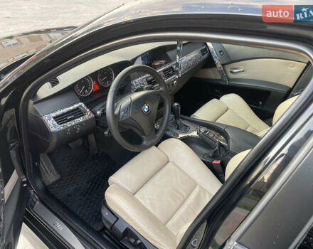 Черный БМВ 5 Серия, объемом двигателя 2.5 л и пробегом 320 тыс. км за 7800 $, фото 5 на Automoto.ua