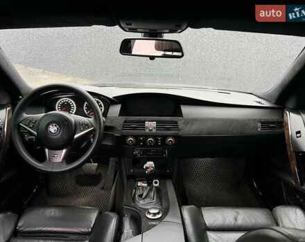 Черный БМВ 5 Серия, объемом двигателя 4.39 л и пробегом 215 тыс. км за 11500 $, фото 6 на Automoto.ua