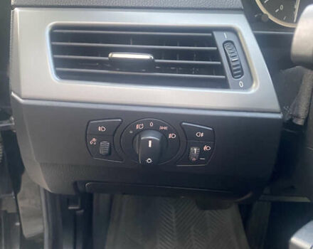 Черный БМВ 5 Серия, объемом двигателя 2.5 л и пробегом 134 тыс. км за 12800 $, фото 20 на Automoto.ua