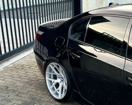 Чорний БМВ 5 Серія, об'ємом двигуна 3 л та пробігом 225 тис. км за 2950 $, фото 2 на Automoto.ua