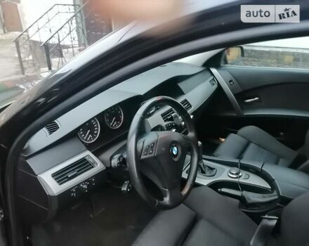 Черный БМВ 5 Серия, объемом двигателя 3 л и пробегом 220 тыс. км за 12000 $, фото 6 на Automoto.ua