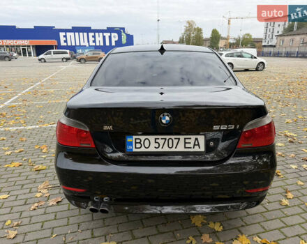 Чорний БМВ 5 Серія, об'ємом двигуна 2.5 л та пробігом 333 тис. км за 7800 $, фото 3 на Automoto.ua