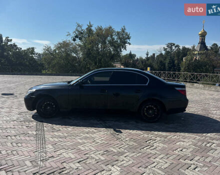 Чорний БМВ 5 Серія, об'ємом двигуна 3 л та пробігом 248 тис. км за 8000 $, фото 4 на Automoto.ua