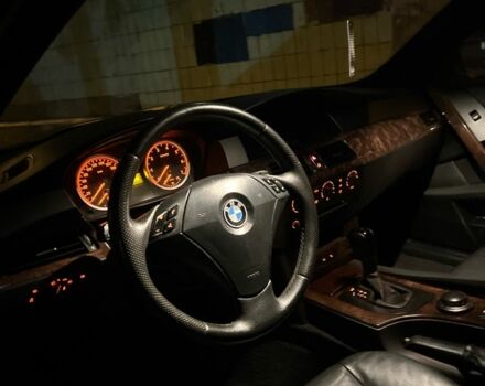 БМВ 5 Серия 2006 в Броварах на Automoto.ua Черный БМВ 5 Серия, объемом двигателя 2.5 л и пробегом 330 тыс. км за 7500 $, фото 7 на Automoto.ua