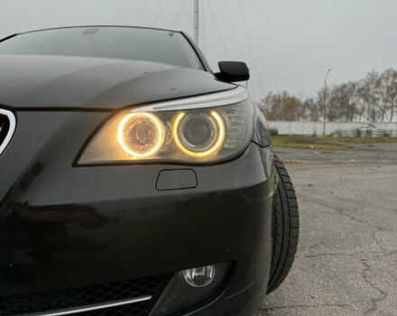 Чорний БМВ 5 Серія, об'ємом двигуна 2.49 л та пробігом 289 тис. км за 9000 $, фото 8 на Automoto.ua